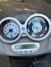 Piaggio beverly 200