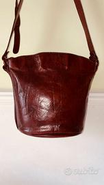 Borsa a secchiello in pelle "The Bridge" originale