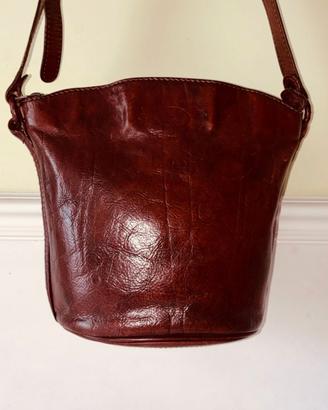 Borsa a secchiello in pelle "The Bridge" originale