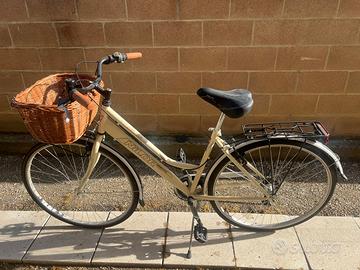 Bicicletta NILOR urban geometry