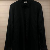 Camicia Vipa nera a righe.