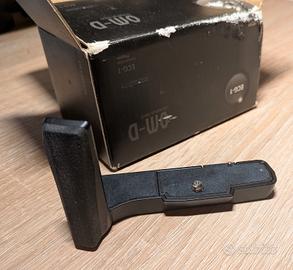 Impugnatura grip ECG-1  Olympus  OM-D E-M10 mark 1