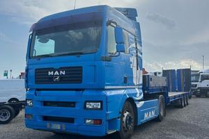 MAN TGX480 MOTRICE CON CARRELLONE 3 ASSI