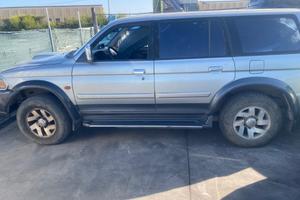 Mitsubishi Pajero Sport 2.5 anno 2001