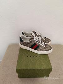 Sneaker Gucci Ace donna con dettaglio Web
