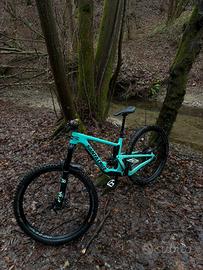 SantaCruz Megatower C taglia M