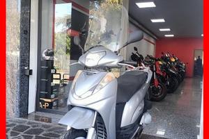 Honda sh 300 #garanzia#permute#rate no busta paga