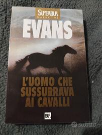 Libro: L'uomo che sussurrava ai cavalli, di Evans