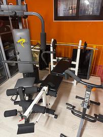ATTREZZATURA PALESTRA