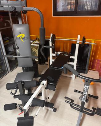 ATTREZZATURA PALESTRA