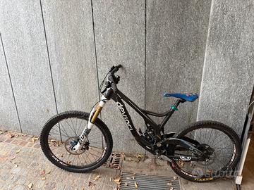 Bici da downhill