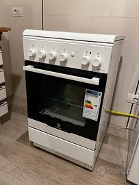 Fornello a gas e forno Elettrolux