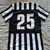 Completo maglietta+pantaloncini juventus primavera