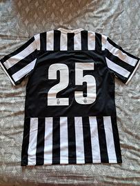 Completo maglietta+pantaloncini juventus primavera