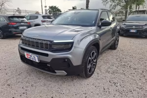 Jeep Avenger 1.2 Turbo 100 CV Summit