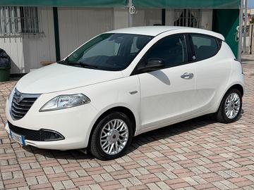 Lancia Ypsilon 1.2 69 CV 5 porte GPL Ecochic Gold