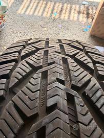 Gomme invernali con cerchi Audi