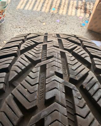 Gomme invernali con cerchi Audi