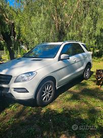 suv Mercedes EUR.6 COME NUOVISSIMO GOMME PIRELLI 