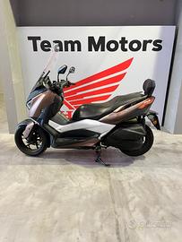 Yamaha X-Max 300