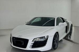 Audi R8 4.2 V8 FSI quattro R tronic