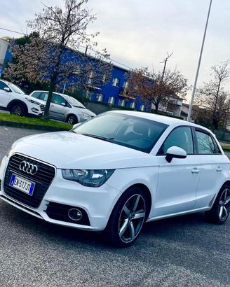 Audi A1 SPB 1.6 TDI S tronic Attraction