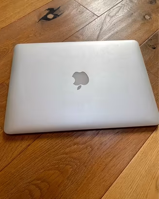 MacBook Air 13” 2015 i5 8GB in PERFETTE CONDIZIONI