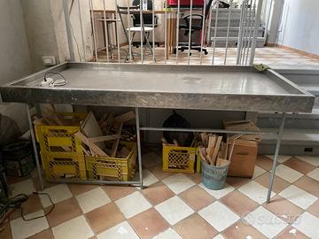 tavolo acciaio