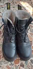 anfibi doctor Martens