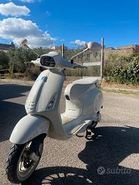 Vespa 50 Justin Bieber