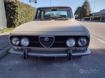 Alfa Romeo 2000 Berlina del 1974
