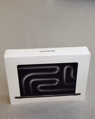 MacBook Pro 14" M5 MAX 18-40 2TB 128GB RAM Nuovo