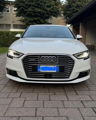 Audi A3 Sportback 1.4 tfsi e-tron s-tronic