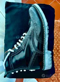 Givenchy stringata alta “da passerella”