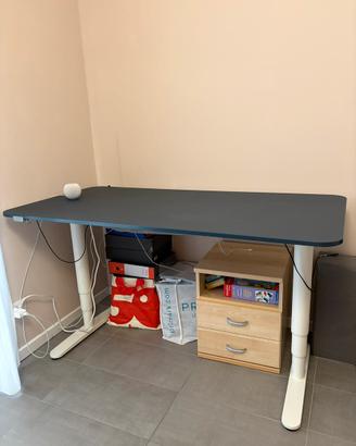 Scrivania elettrica regolabile Ikea BEKANT 160x80
