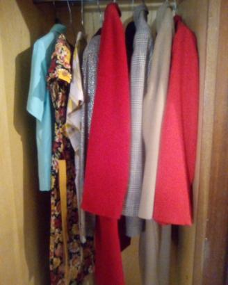 Abbigliamento femminile in buono stato