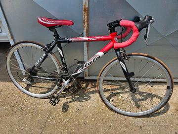 bici corsa ragazzo atala