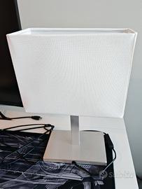 Lampada nuova Ikea + 2 lampadine nuove 