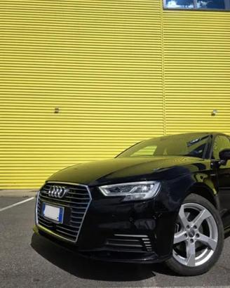 Audi A3 e-tron - IBRIDA - Sportback Ambition 204cv