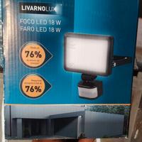 faretto led crepuscolare sensore di movimento