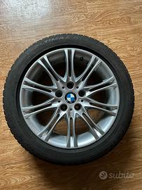 Pneumatici invernali 225/50R17 con dischi BMW