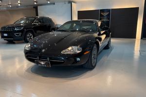 Jaguar XK8 4.0 Coupé 284cv ASI - 1998