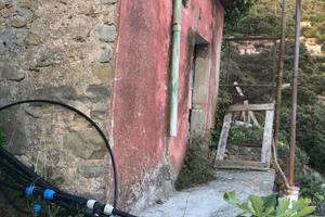 Rustico da ristrutturare vista mare