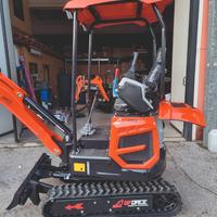 ESCAVATORE KUBOTA 18 qli NUOVO FULL OPTIONAL