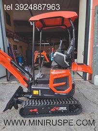 ESCAVATORE KUBOTA 18 qli NUOVO FULL OPTIONAL
