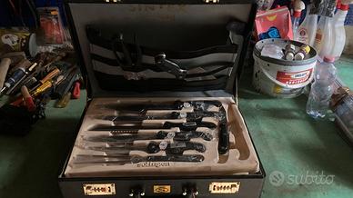 Set coltelli forchette cucchiai