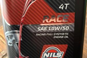 Stock olio motore Nils