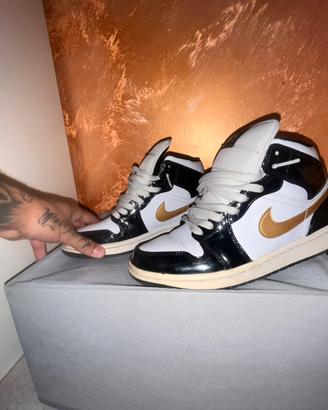 Nike Air Jordan 1 Mid