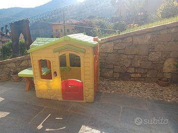 Casetta da esterno per bambini
