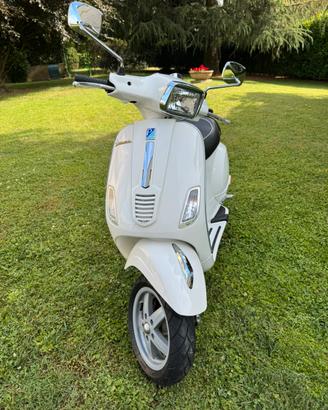 Splendida Vespa S 50